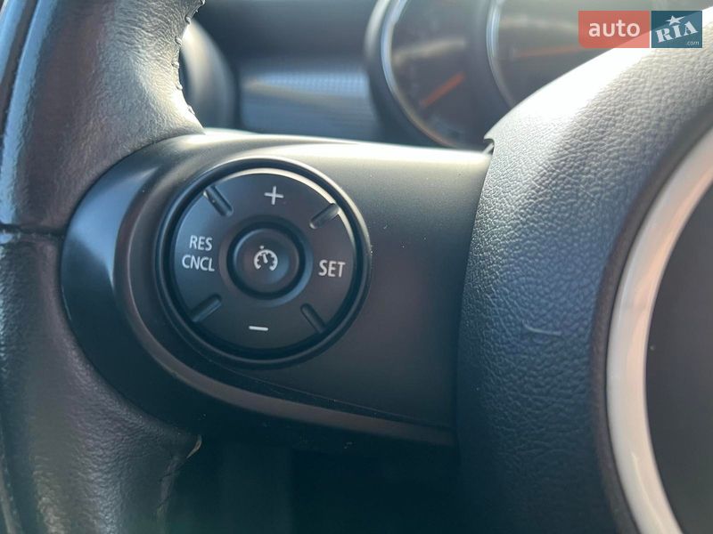 Хэтчбек MINI Cooper 2017 в Киеве