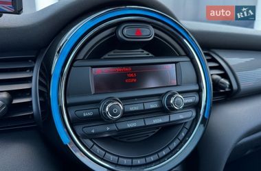 Хэтчбек MINI Cooper 2015 в Киеве
