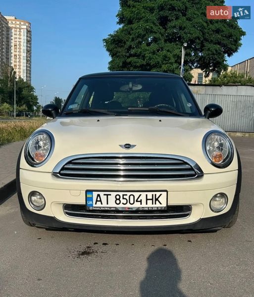 Хэтчбек MINI Cooper 2009 в Черкассах