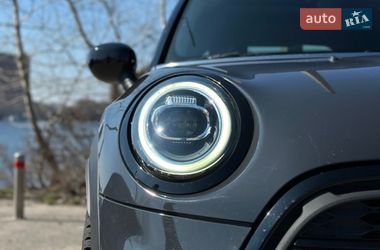 Хэтчбек MINI Cooper 2019 в Киеве