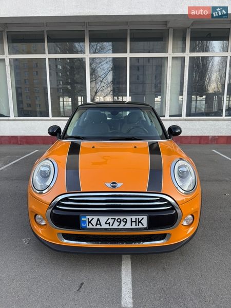 Хэтчбек MINI Cooper 2016 в Киеве