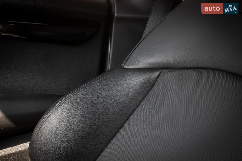 Хэтчбек MINI Cooper 2016 в Киеве