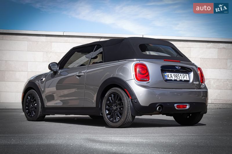 Хэтчбек MINI Cooper 2016 в Киеве