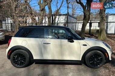 Хетчбек MINI Cooper 2016 в Львові
