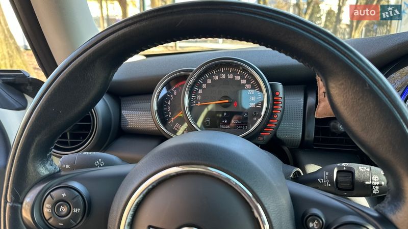 Хетчбек MINI Cooper 2016 в Львові