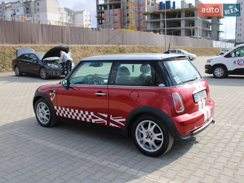 Хэтчбек MINI Cooper 2005 в Тернополе
