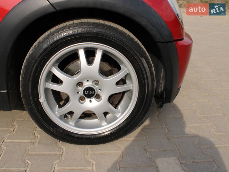 Хэтчбек MINI Cooper 2005 в Тернополе
