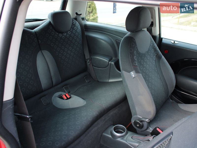 Хэтчбек MINI Cooper 2005 в Тернополе