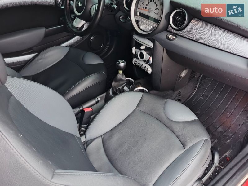 Хетчбек MINI Cooper 2010 в Києві