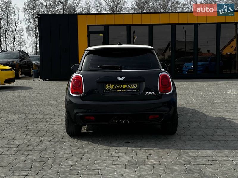 Хэтчбек MINI Cooper 2018 в Ивано-Франковске