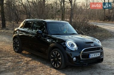 Хэтчбек MINI Cooper 2017 в Киеве