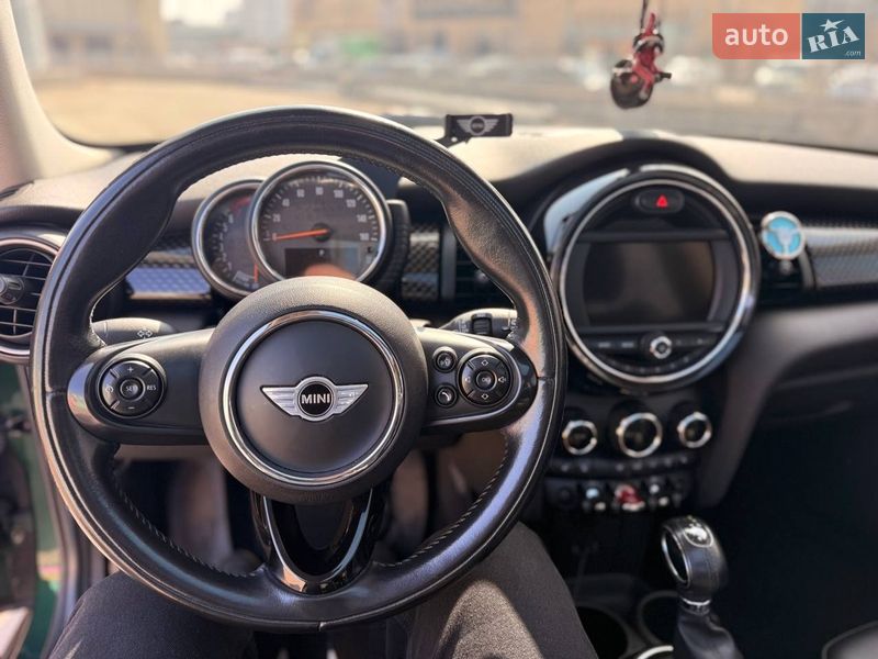 Хэтчбек MINI Cooper 2014 в Киеве