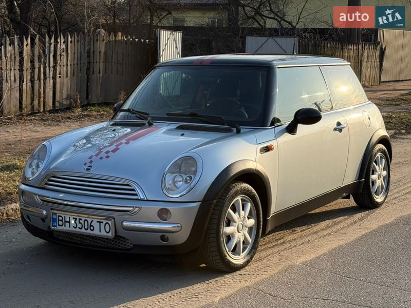 Хэтчбек MINI Cooper 2002 в Житомире