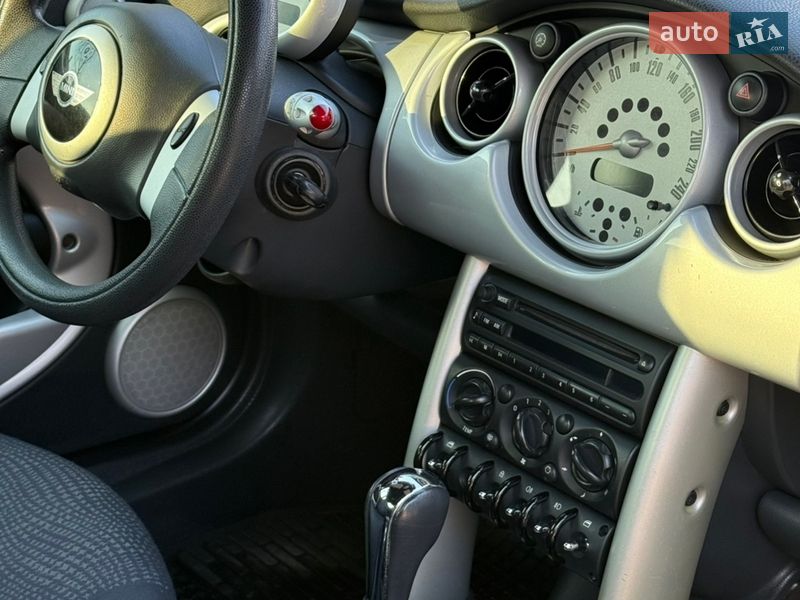 Хэтчбек MINI Cooper 2002 в Житомире