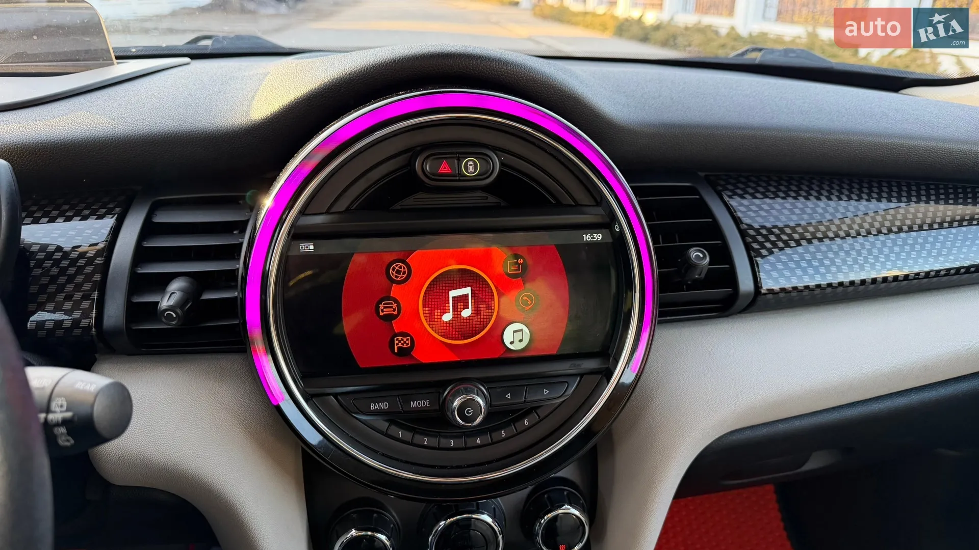 2018 MINI Cooper - мініатюра 19