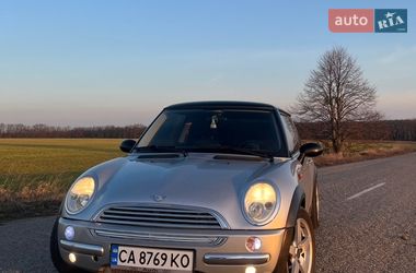 Хэтчбек MINI Cooper 2003 в Богуславе