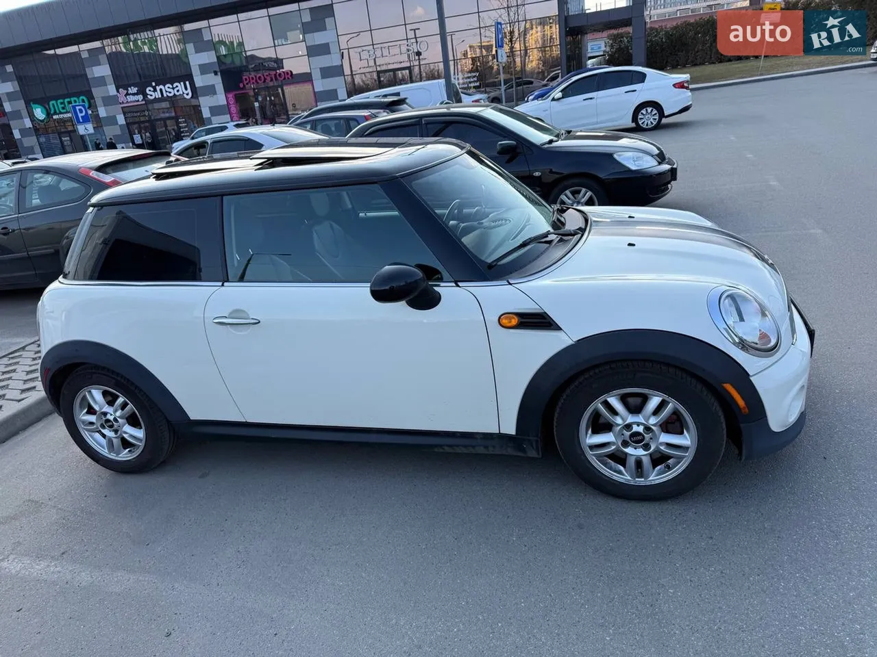2013 MINI Cooper - мініатюра 23
