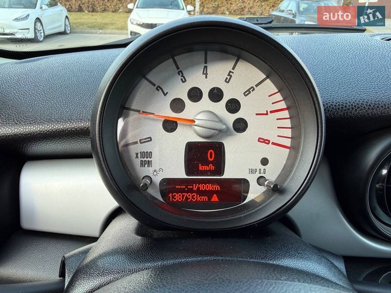 Хэтчбек MINI Cooper 2013 в Киеве