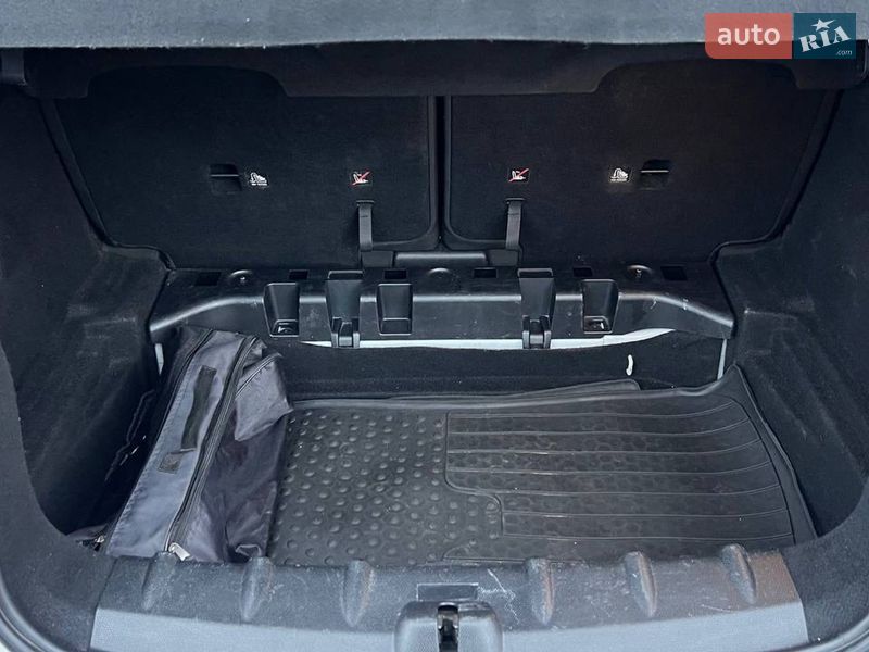 Хетчбек MINI Cooper 2013 в Полтаві фото 18 Хетчбек MINI Cooper 2013 в Полтаві