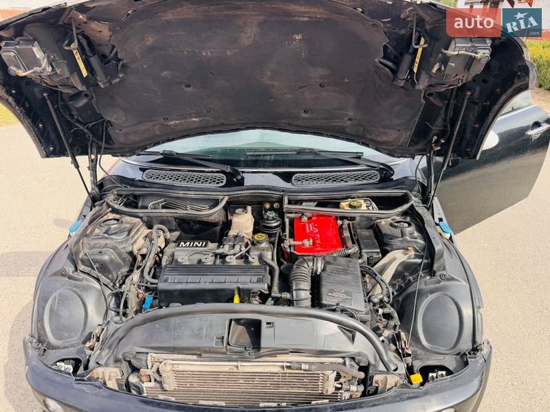 Хэтчбек MINI Cooper 2003 в Киеве
