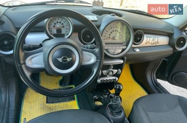 Хэтчбек MINI Cooper 2010 в Ирпене