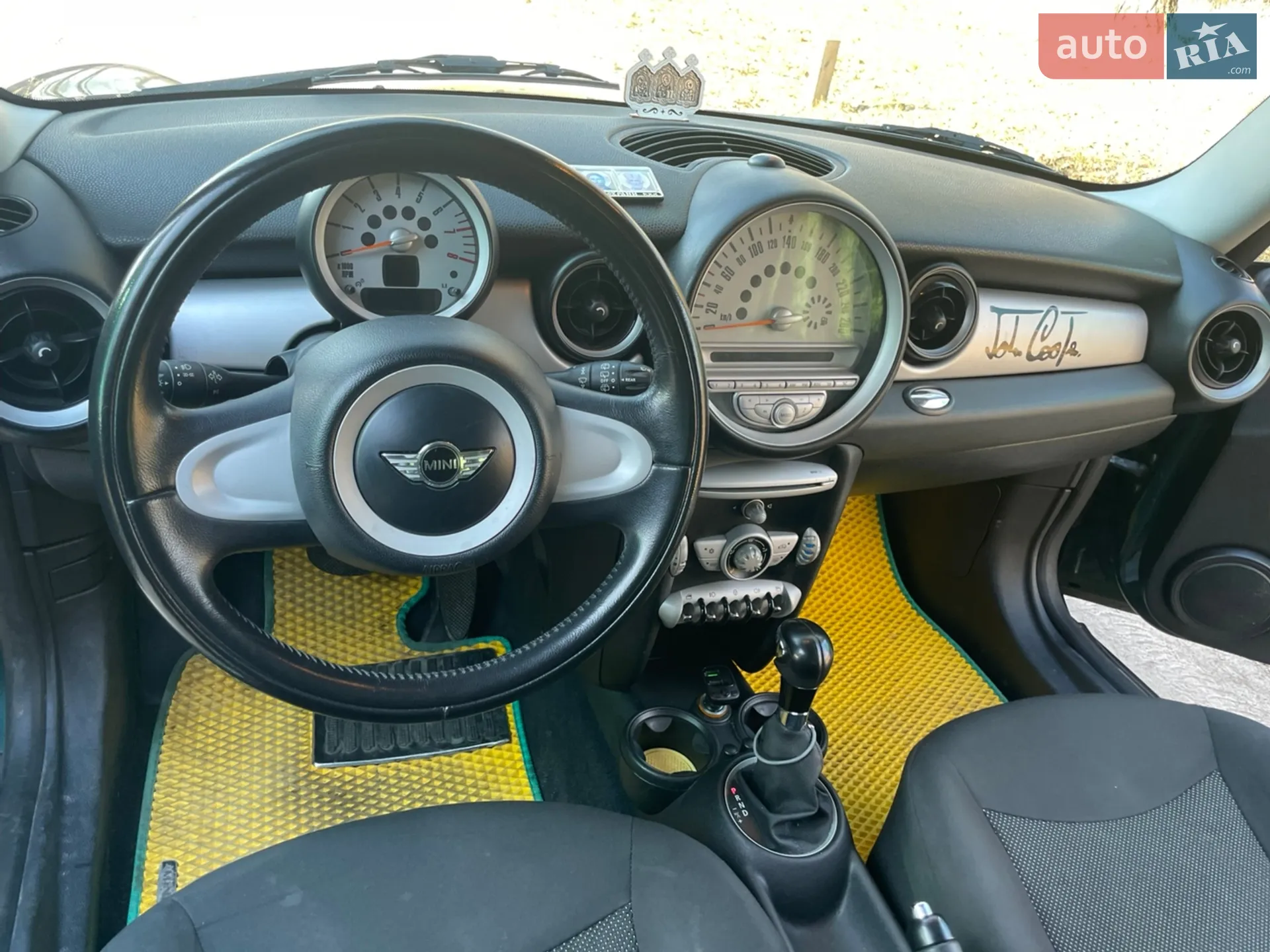 2010 MINI Cooper - мініатюра 6