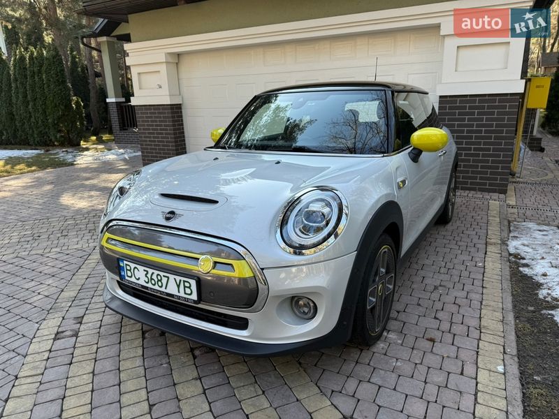 Хэтчбек MINI Cooper 2020 в Киеве