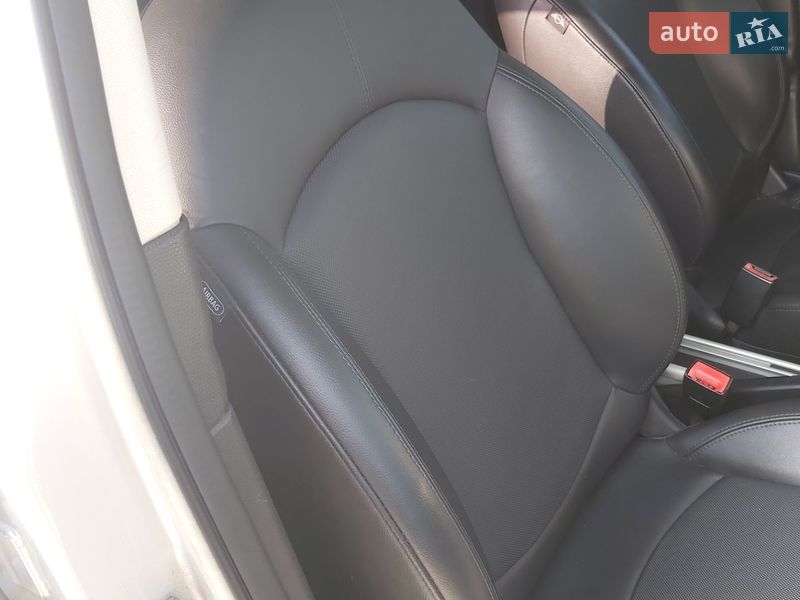 Хетчбек MINI Cooper 2012 в Кропивницькому
