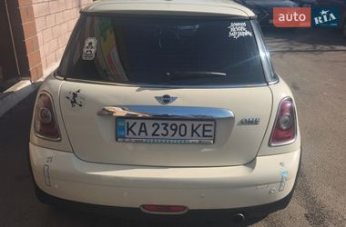 Хетчбек MINI Cooper 2010 в Києві