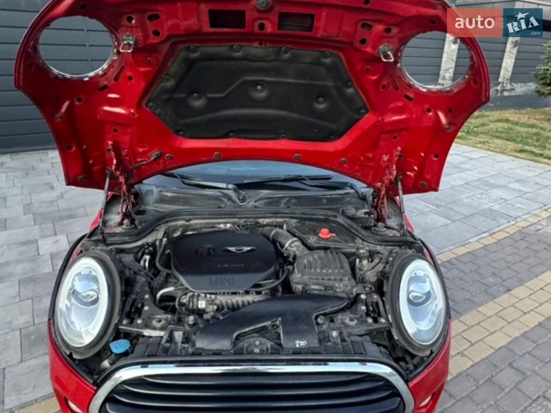 Хэтчбек MINI Cooper 2016 в Софиевской Борщаговке