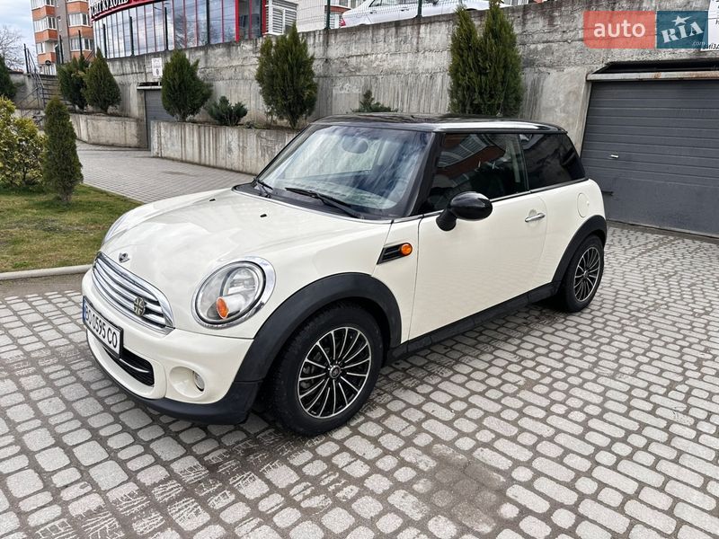Хэтчбек MINI Cooper 2012 в Тернополе
