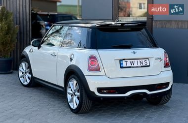 Хэтчбек MINI Cooper 2013 в Одессе