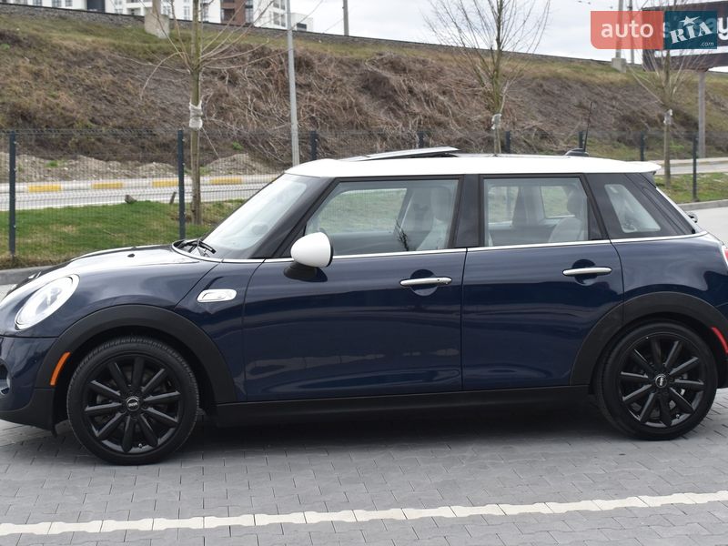 Хэтчбек MINI Cooper 2015 в Киеве