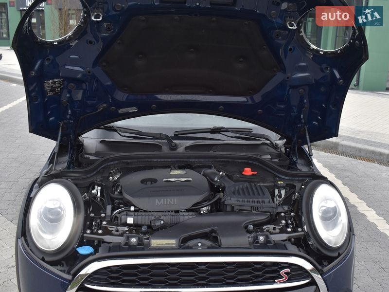 Хэтчбек MINI Cooper 2015 в Киеве
