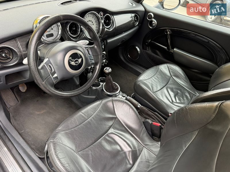 Хетчбек MINI Cooper 2003 в Харкові