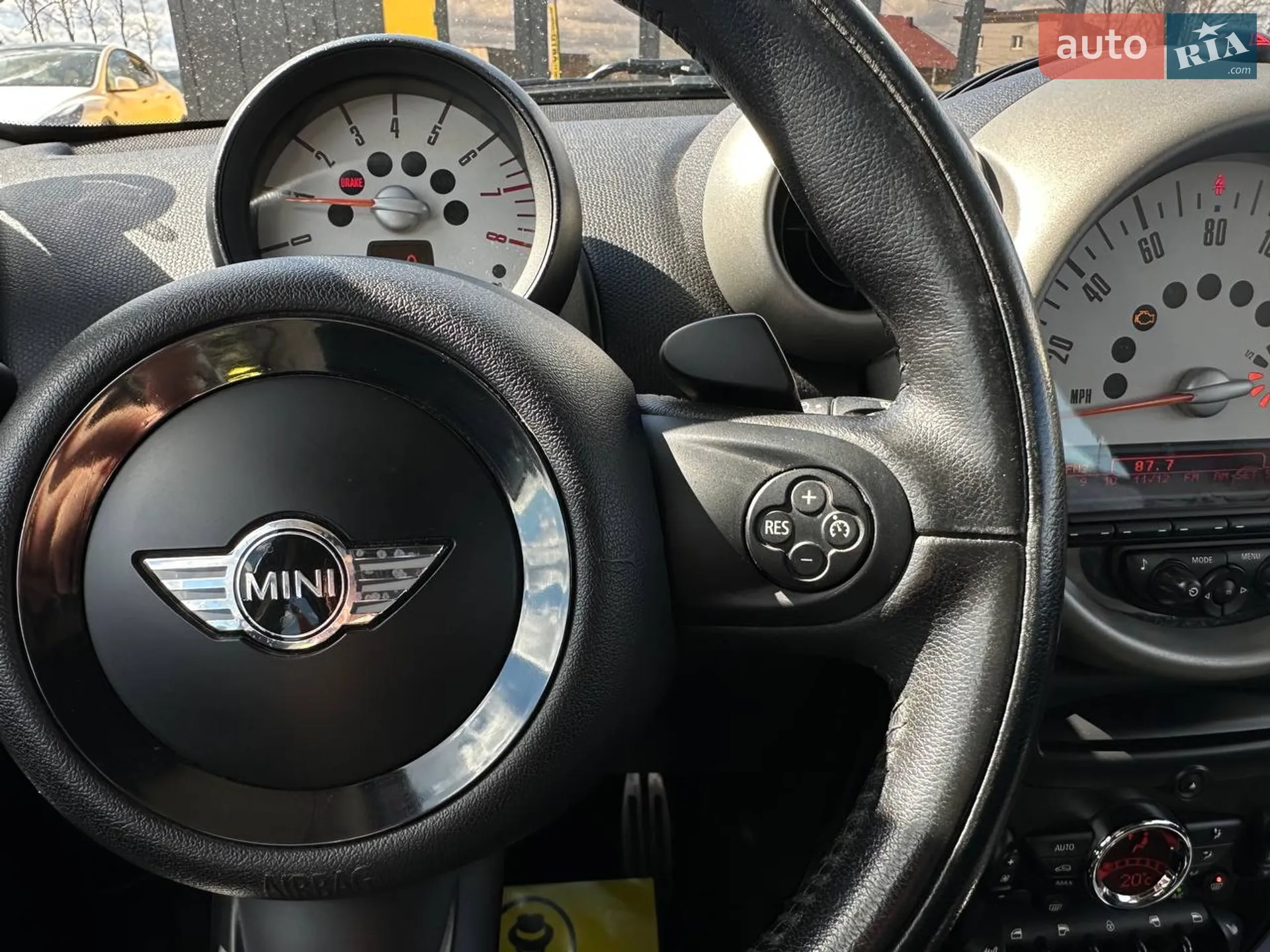 2012 MINI Cooper - мініатюра 14