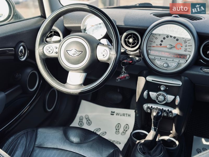 Хэтчбек MINI Cooper 2007 в Кременчуге