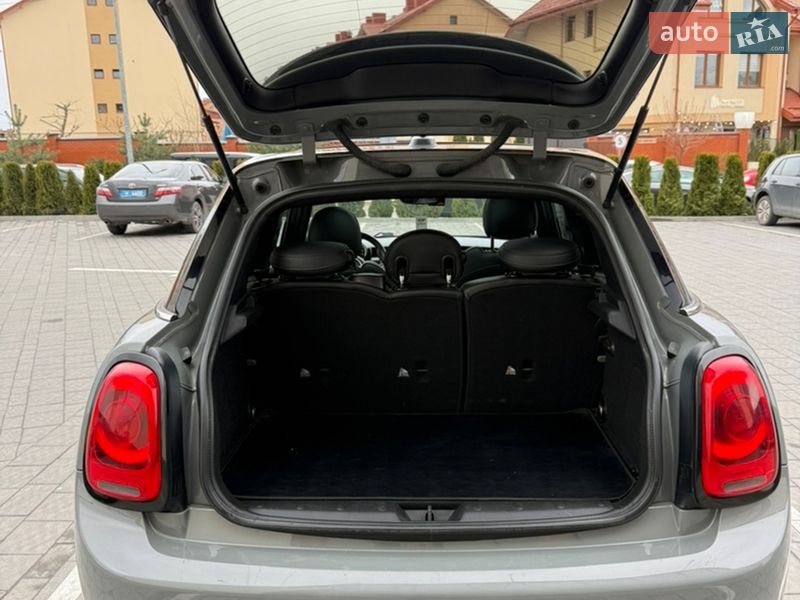 Хетчбек MINI Cooper 2016 в Львові