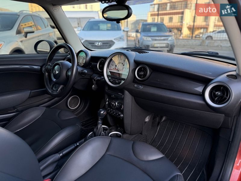 Хэтчбек MINI Cooper 2013 в Киеве