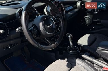Хетчбек MINI Cooper 2017 в Черкасах