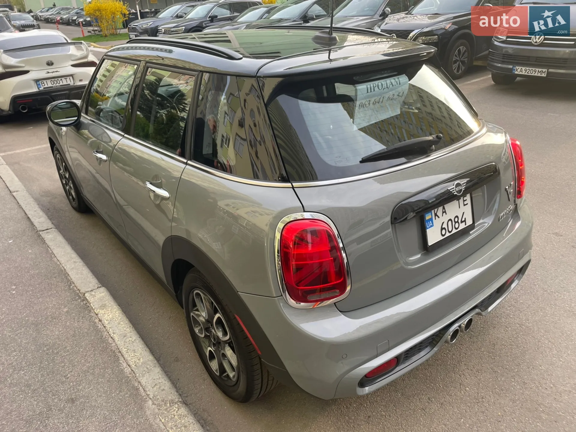 2020 MINI Cooper - мініатюра 10