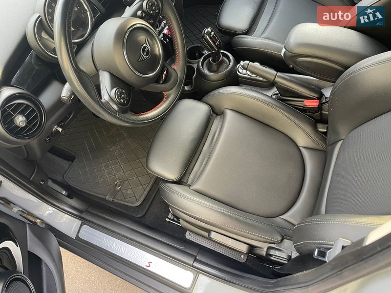 Хетчбек MINI Cooper 2020 в Києві