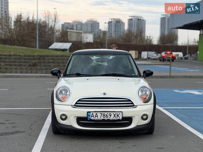Хетчбек MINI Cooper 2012 в Києві