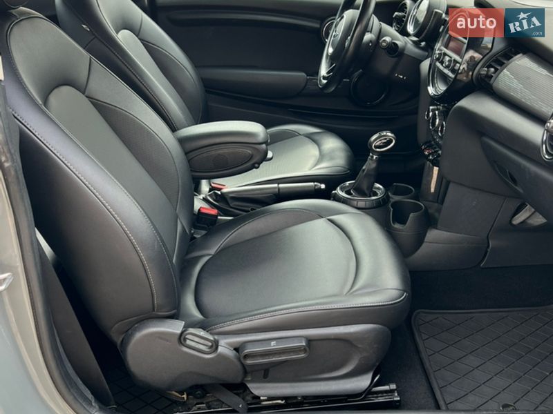 Хетчбек MINI Cooper 2015 в Одесі