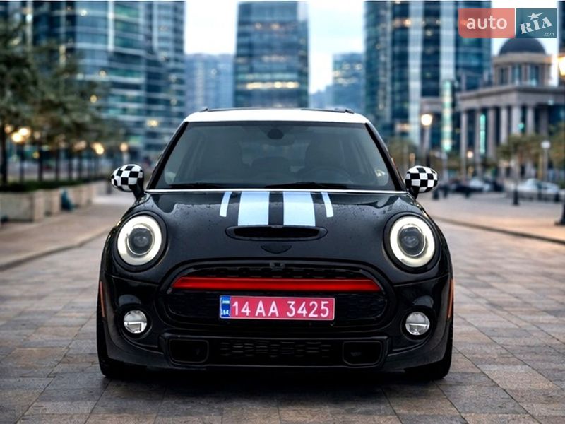 Хетчбек MINI Cooper 2015 в Києві фото 4 Хетчбек MINI Cooper 2015 в Києві