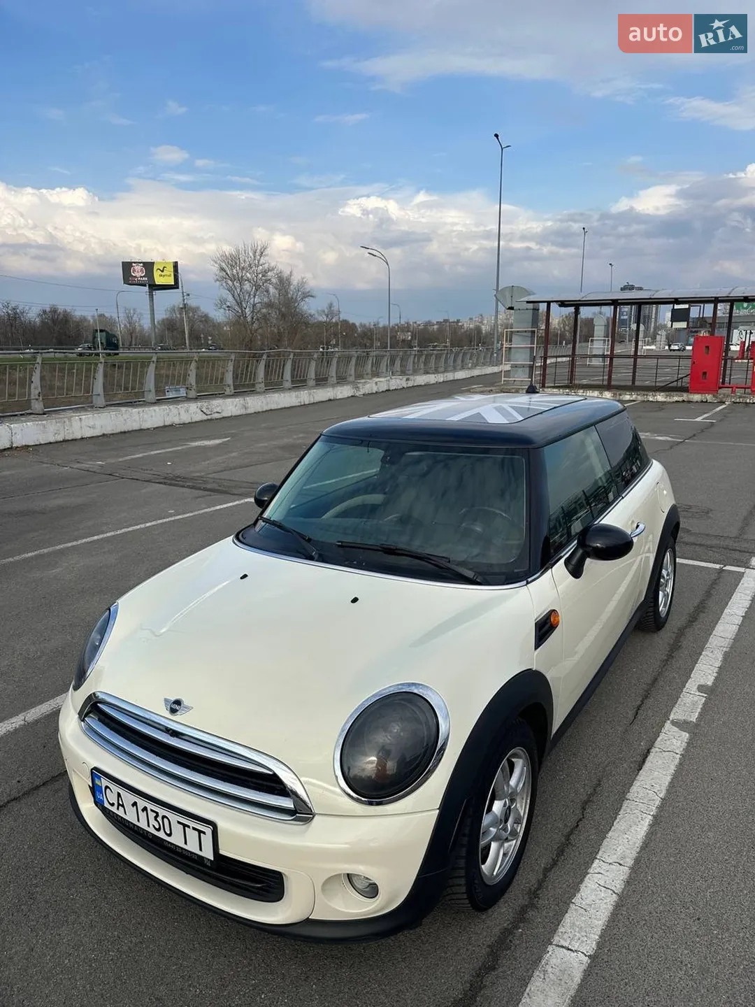 2013 MINI Cooper - мініатюра 3
