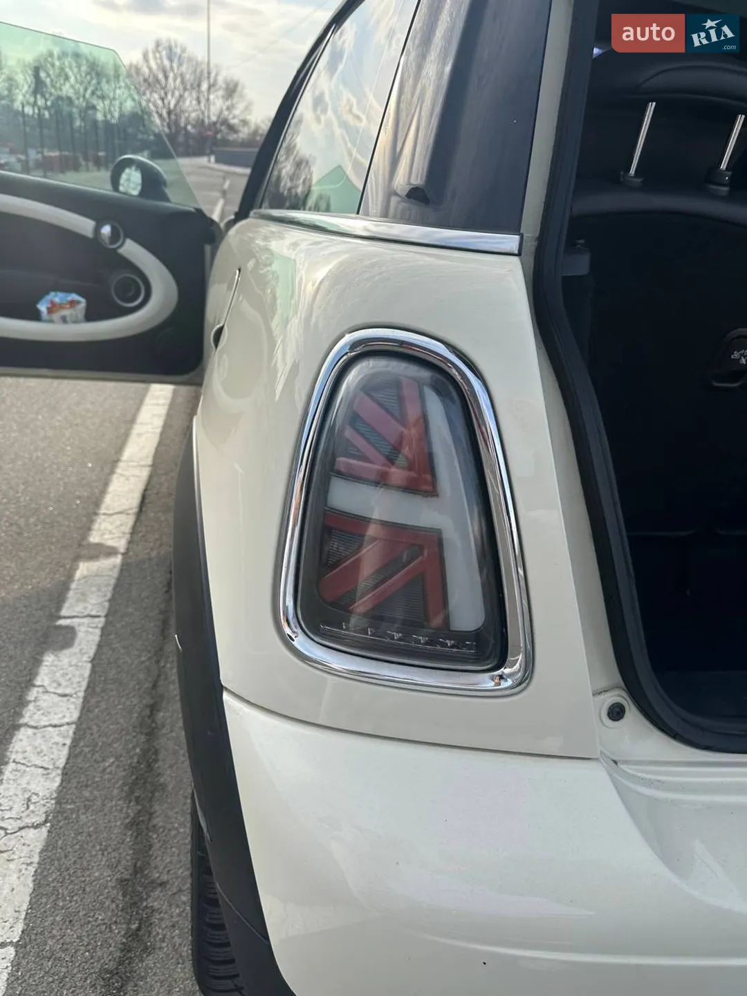 2013 MINI Cooper - мініатюра 19