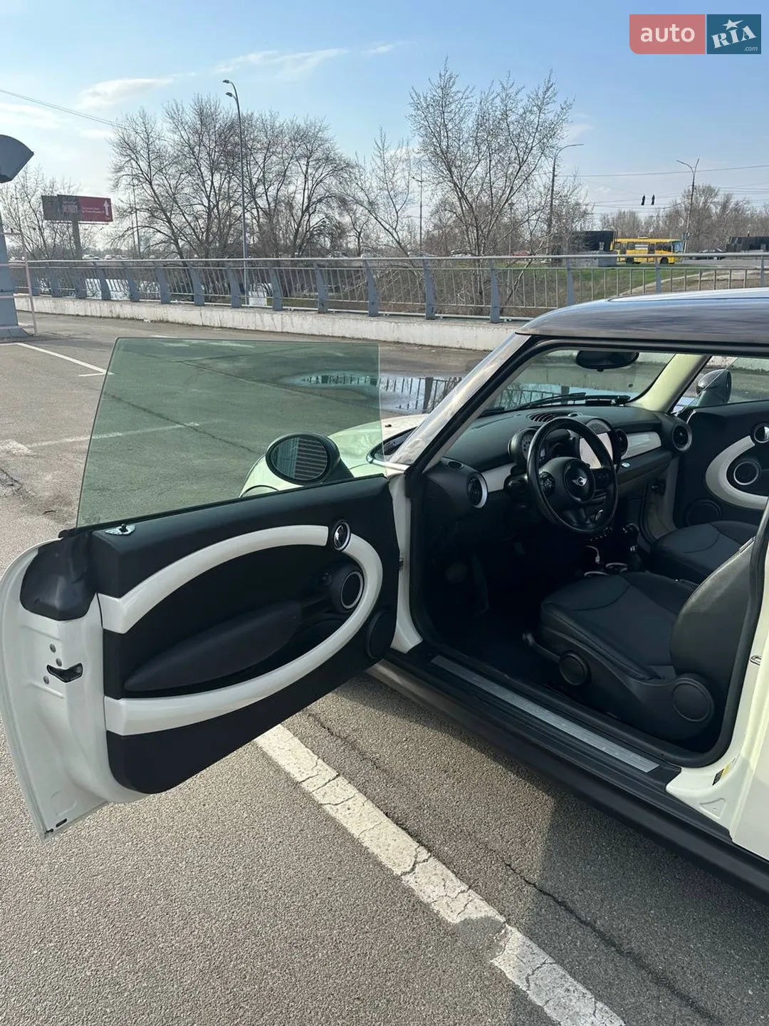 2013 MINI Cooper - мініатюра 27