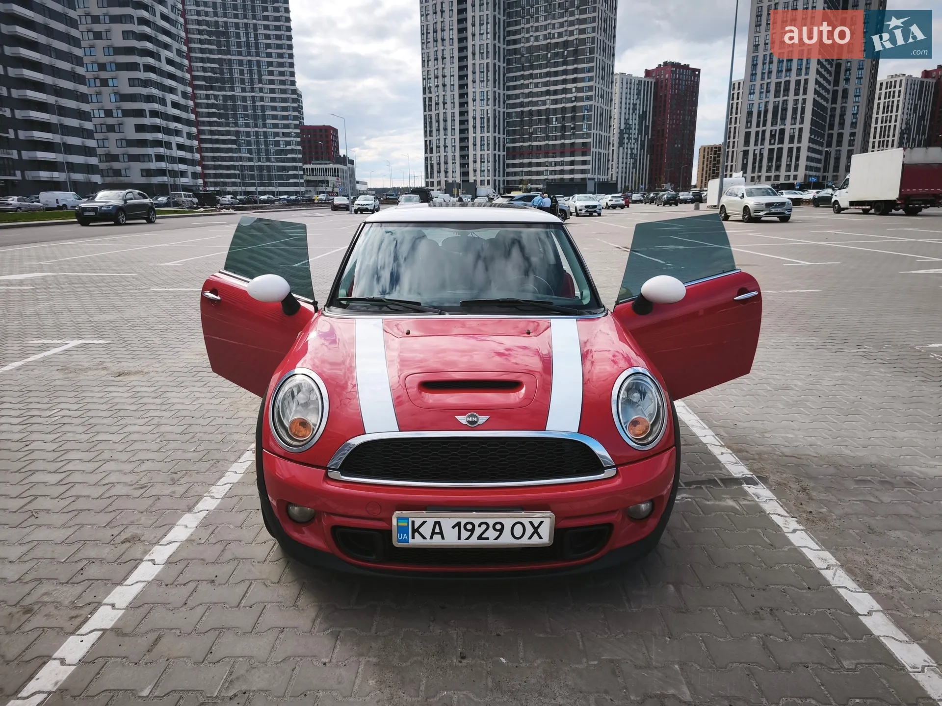 2011 MINI Cooper - фото 1