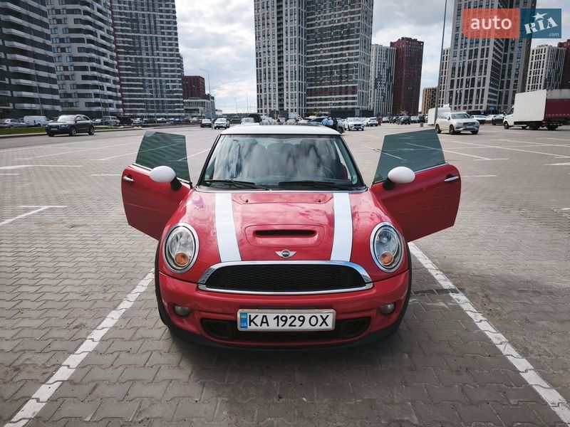 MINI Cooper 2011